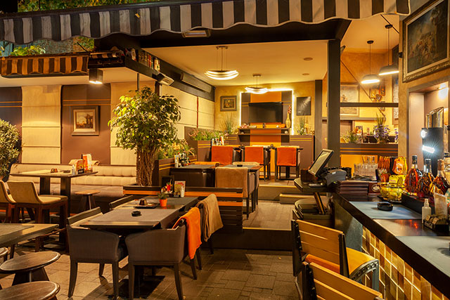 Sandy - First pizzeria in Cacak