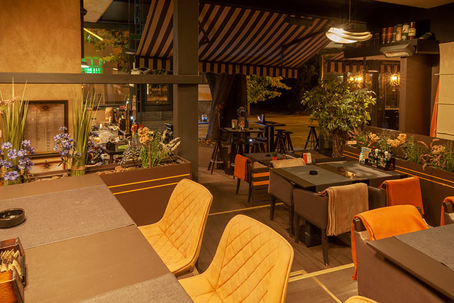 Sandy - First pizzeria in Cacak