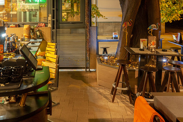 Sandy - First pizzeria in Cacak